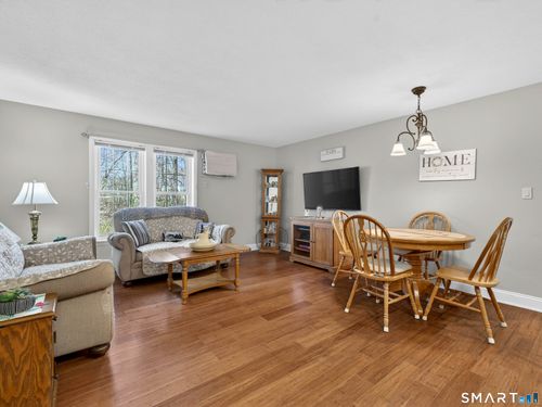68-82 Sunset St, Waterford, CT, 06385-3030 | Card Image