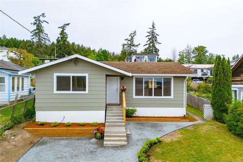 8082 York Ave, Crofton, BC, V0R1R0 | Card Image