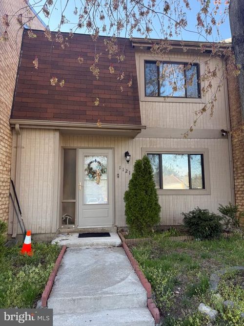 1121 Shannon Pl, HERNDON, VA, 20170-3507 | Card Image