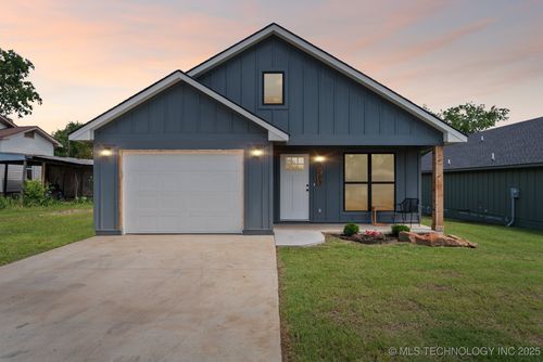 203 W Monroe Ave, McAlester, OK, 74501-4045 | Card Image