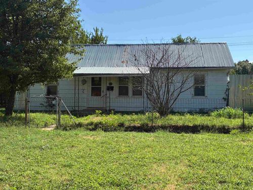 425 S Kansas Ave, Anthony, KS, 67003-2624 | Card Image