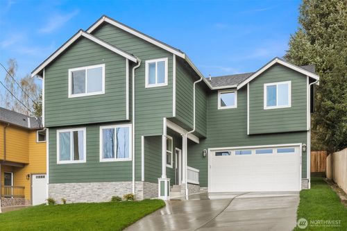 2117 Sw 103rd Pl, Seattle, WA, 98146-1325 | Card Image