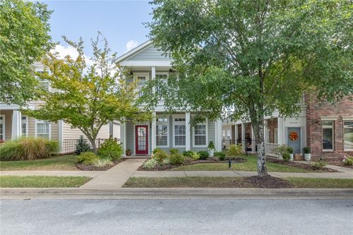4352 N Canna Ln, Fayetteville, AR, 72703-4947 | Card Image