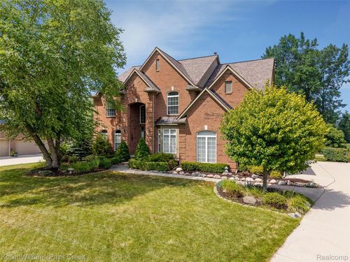 3692 High Grove Way, Lake Orion, MI, 48360-1570 | Card Image