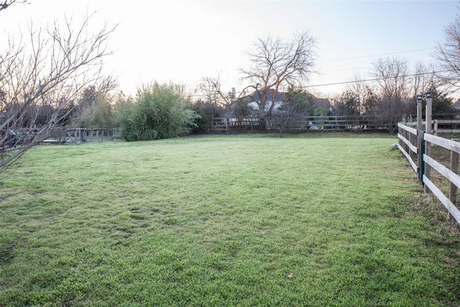 11 Man O War Ln, House other with 4 bedrooms, 3 bathrooms and null parking in Fairview TX | Image 5