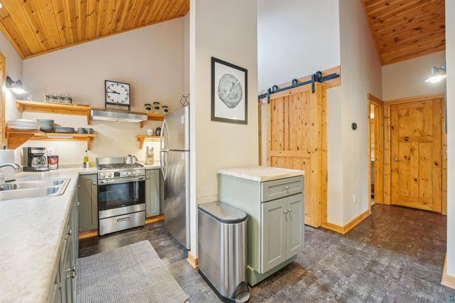 37475 Sophie Ln, House other with 1 bedrooms, 1 bathrooms and null parking in Bayfield WI | Image 5