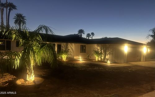 1413 E San Miguel Avenue, Phoenix, AZ, 85014 | Card Image