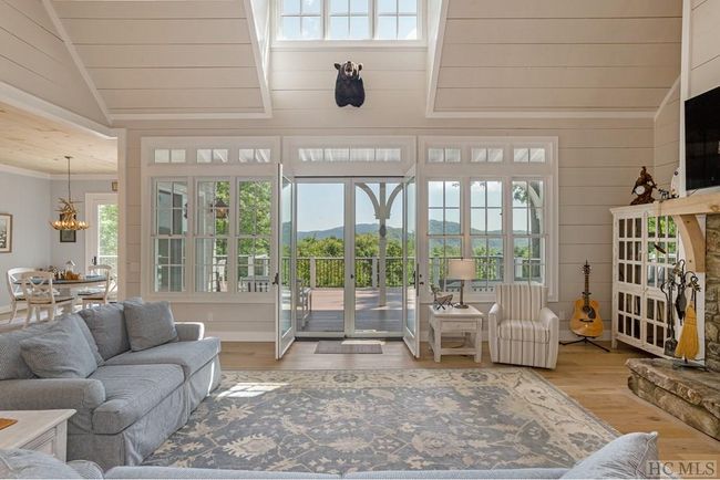 74 Wildberry Ln, House other with 4 bedrooms, 4 bathrooms and null parking in Cullowhee NC | Image 20