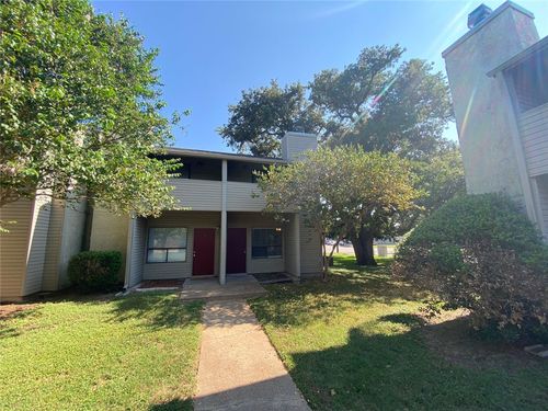 apt-a3-1900 Dartmouth St, College Station, TX, 77840-3921 | Card Image