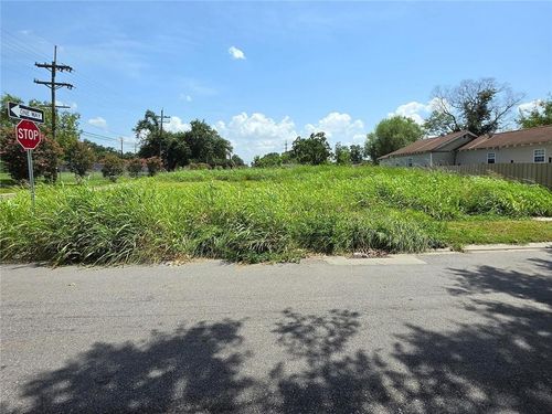 1342 Forstall St, New Orleans, LA, 70117-3618 | Card Image