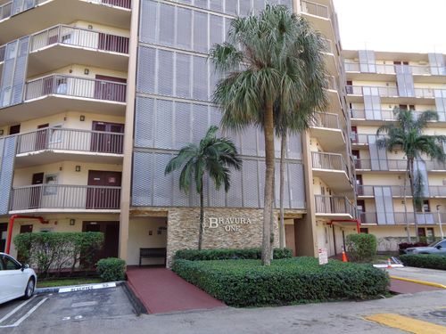 apt-804-3301 N Country Club Dr, Aventura, FL, 33180-1740 | Card Image