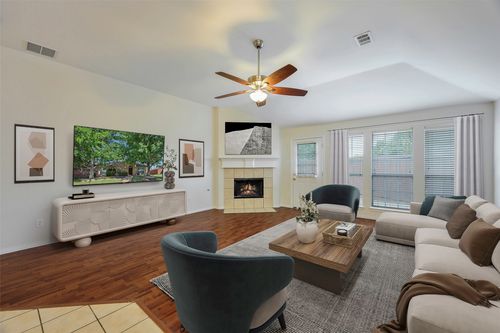 6101 Apache Dr, The Colony, TX, 75056-3833 | Card Image