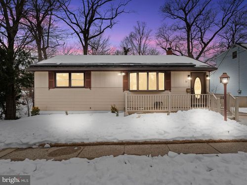 37 S Read Ave, RUNNEMEDE, NJ, 08078-1954 | Card Image