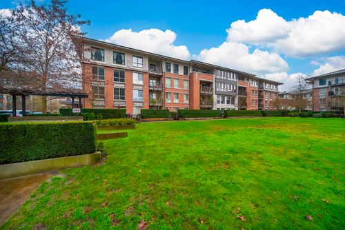103-1135 Windsor Mews, Coquitlam, BC, V3B0L2 | Card Image