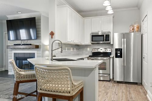 43-43 Jardin De Mer Pl, Jacksonville Beach, FL, 32250-8606 | Card Image
