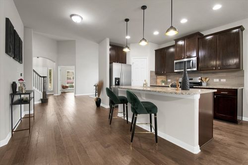 13601 Larrys Ln, Manchaca, TX, 78652-4529 | Card Image