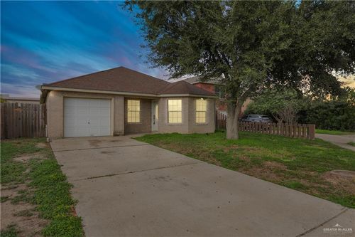 1215 Kokopelli Dr, Edinburg, TX, 78541-2295 | Card Image