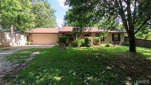 5515 Private Road 1200, West Plains, MO, 65775-5361 | Card Image
