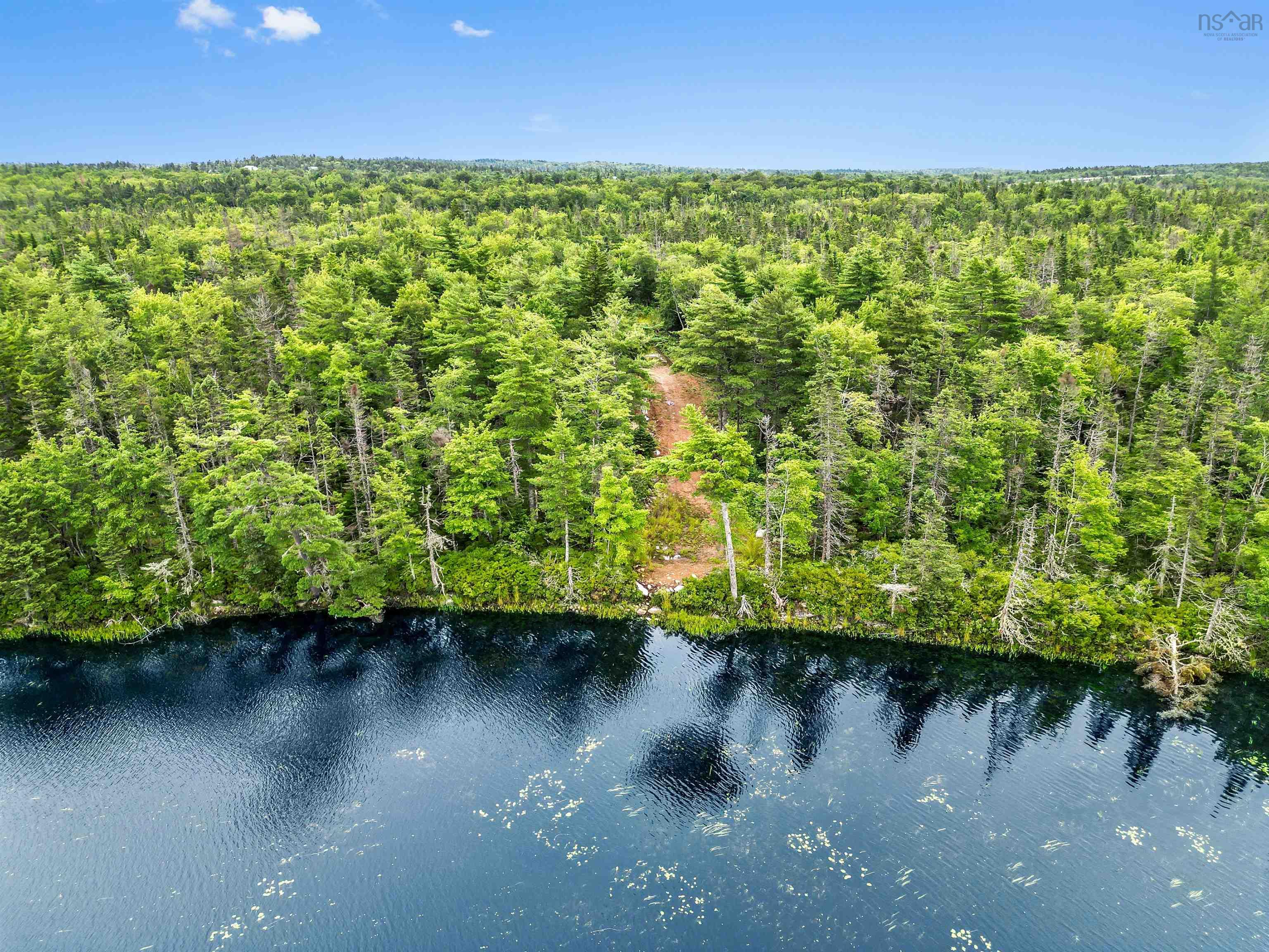 Land in Hubley 4