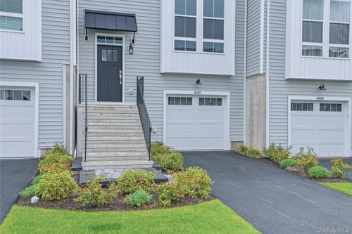 4010 Chestnut Ridge Rd, Fishkill, NY, 12524-4997 | Card Image