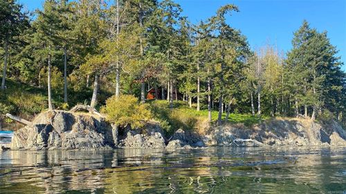 1304 Greenleaf Lane, Sidney Island, BC, V0N2G0 | Card Image