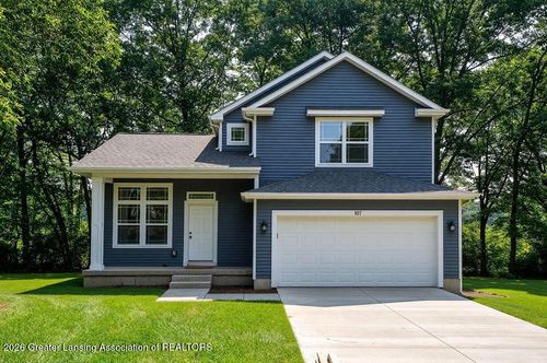 15317 Sherwood Ln, Lansing, MI, 48906-9401 | Card Image