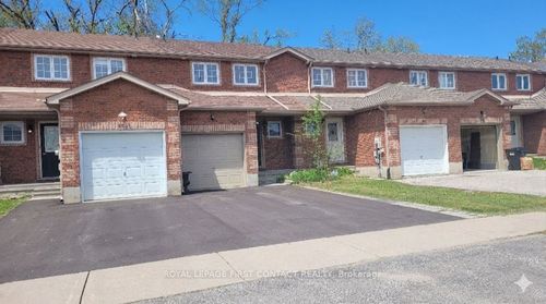 88 Michael Cres, Barrie, ON, L4M7C9 | Card Image