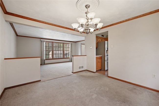 201 Cameron Dr, House other with 3 bedrooms, 3 bathrooms and 2 parking in Irwin PA | Image 7