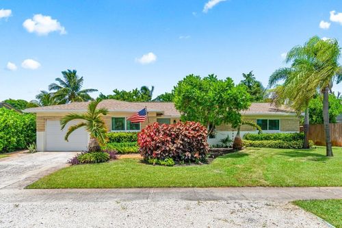 159 Se 27th Ct, Boynton Beach, FL, 33435-7630 | Card Image