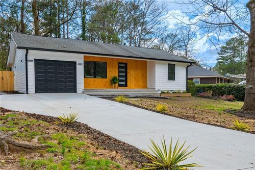 2744 Marco Dr Nw, Atlanta, GA, 30318-3352 | Card Image