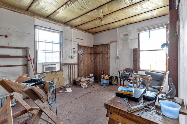 View of miscellaneous room | Image 32