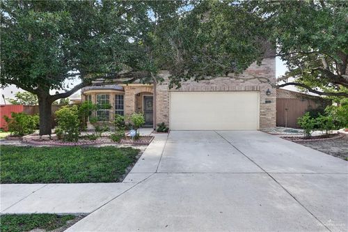 606 Barton Dr, Edinburg, TX, 78541-1301 | Card Image