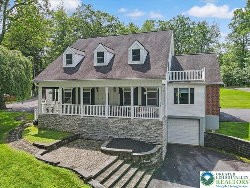 100 Monroe Ct, Weatherly, PA, 18255-1100 | Card Image