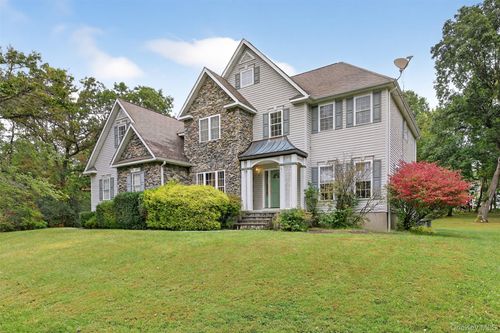 189 Reilly Rd, Lagrangeville, NY, 12540-6100 | Card Image