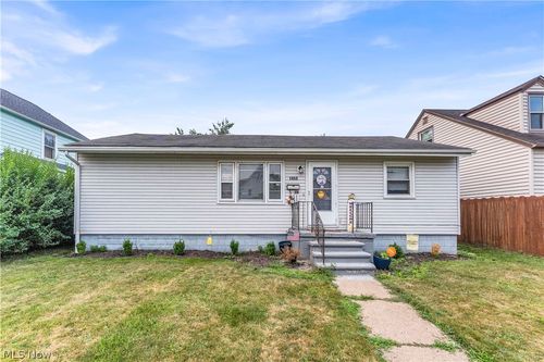 1950 E 30th Street, Lorain, OH, 44055 | Card Image