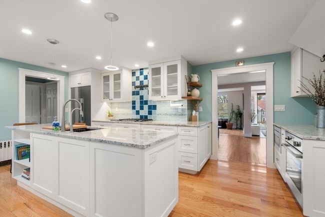 84 Eastbourne Rd, House other with 3 bedrooms, 2 bathrooms and 2 parking in Newton MA | Image 7