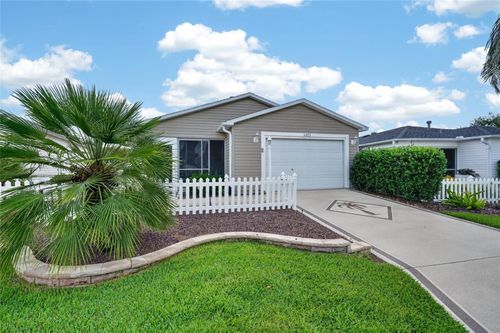 2673 Suffolk St, The Villages, FL, 32162-3319 | Card Image