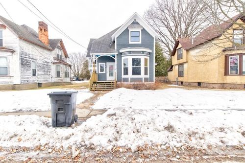 813 6th Avenue, Menominee, MI, 49858 | Card Image