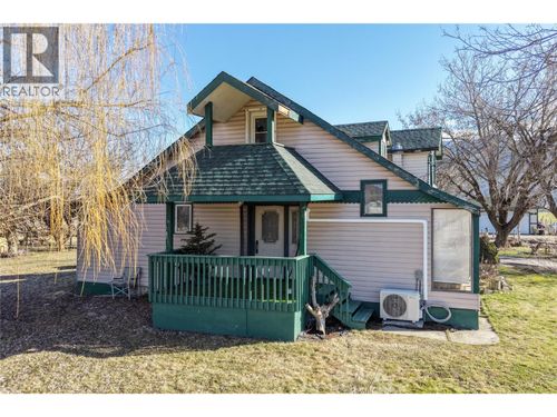 1978 Pleasant Valley Rd, Spallumcheen, BC, V4Y0T7 | Card Image