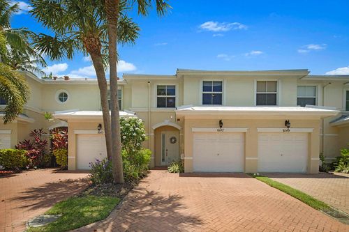 6147 Seminole Gardens Cir, Riviera Beach, FL, 33418-6584 | Card Image
