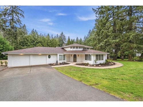 3585 Deer Lake Ct Se, Salem, OR, 97317-9379 | Card Image
