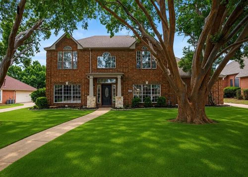 634 Meadowcrest Dr, Highland Village, TX, 75077-7565 | Card Image