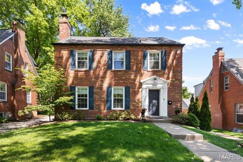 8009 Teasdale Ave, Saint Louis, MO, 63130-3818 | Card Image