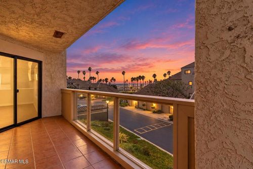 538 Terrace View Pl, Port Hueneme, CA, 93041-3432 | Card Image