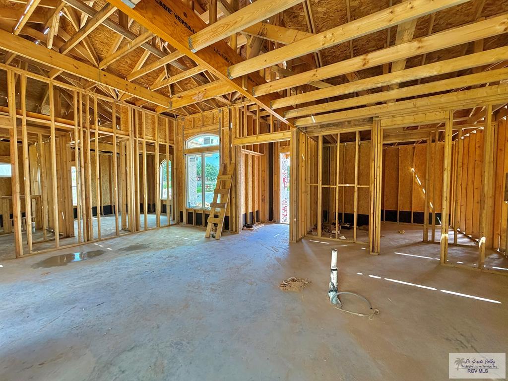 Residential in Weslaco 4
