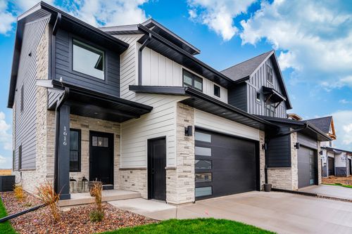 1624 Red Clover St, HOLMEN, WI, 54636-3316 | Card Image