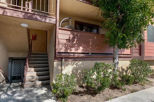 unit-11-10220 De Soto Ave, Chatsworth, CA, 91311-7310 | Card Image