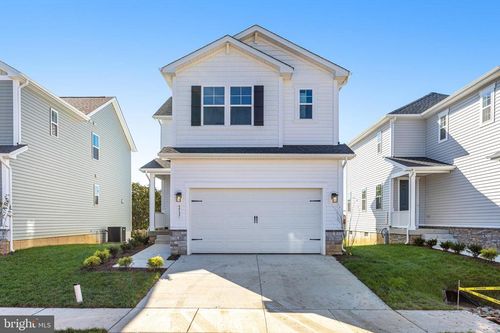 5729 Howard Dr, Glen Burnie, MD, 21061-2196 | Card Image