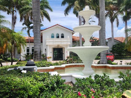 10201-1021 Villa Ln, Boynton Beach, FL, 33435-8922 | Card Image