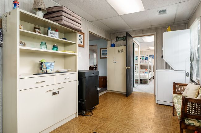 114 Lakeview Ave, House other with 3 bedrooms, 2 bathrooms and null parking in EDGERTON WI | Image 11